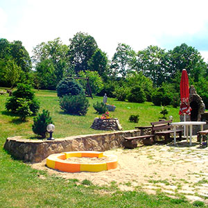 Domek na wzgórzu
